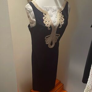 EUC Lilly Pulitzer Janice shift dress in navy and gold